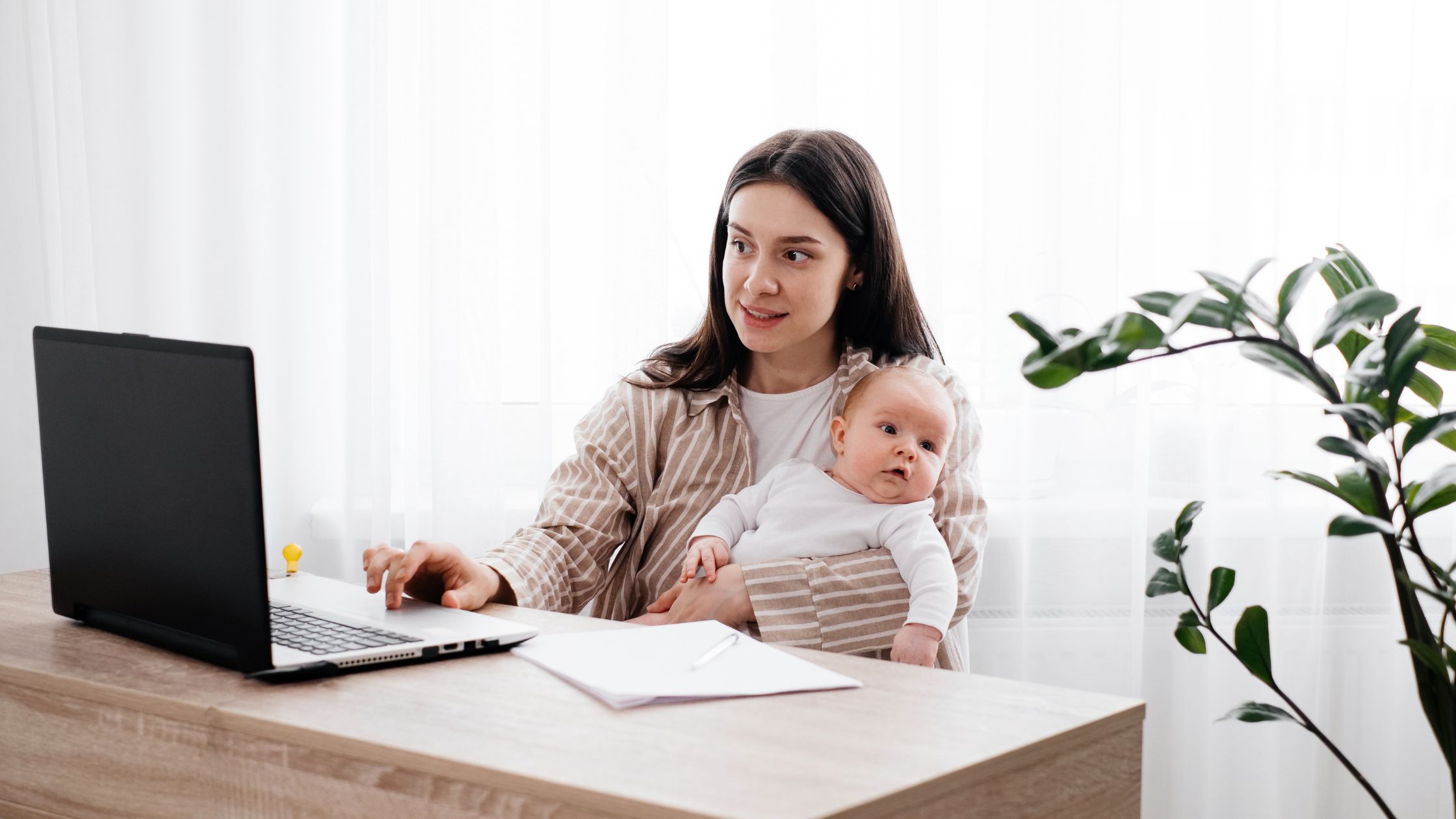 7 Tips to Work from Home with a Baby